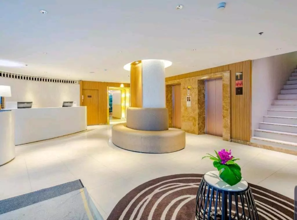 Citrus Sukhumvit 11 by Compass Hospitality